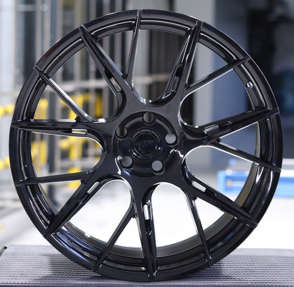 JR Wheels JR42 20x10,5 Gloss Black