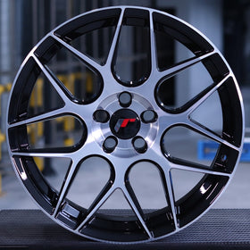 JR Wheels JR18 19x8,5 Black Machined