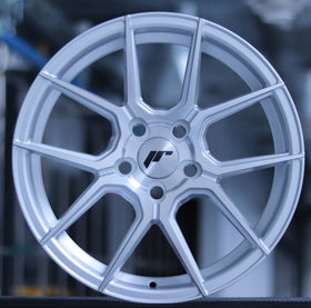 JR Wheels JR30 17x7 Silver Machined