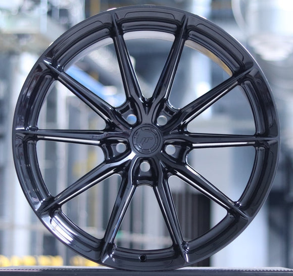 JR Wheels JR37 21x10,5 Gloss Black