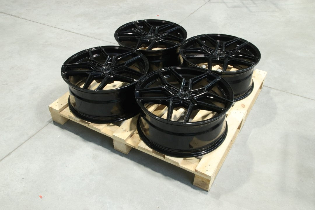 Set of CVR5 21x9 ET37 5x112 Double Tinted Black
