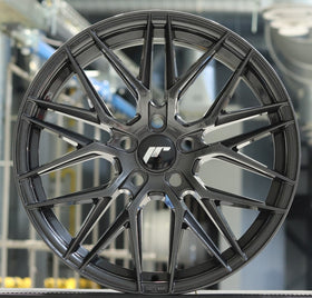 JR Wheels JR28 18x8,5 Gloss Graphite