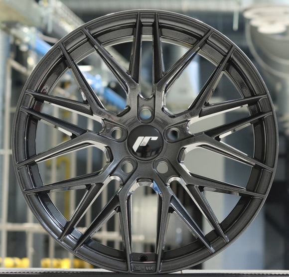 JR Wheels JR28 18x8,5 Gloss Graphite