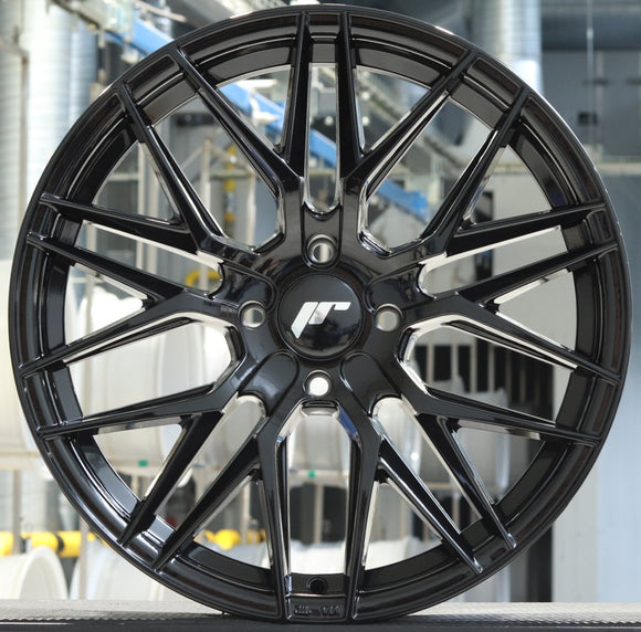 JR Wheels JR28 18x7,5 Gloss Black
