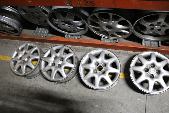 Jantes Originais Opel Astra 15 4x100 5.5 ET46 - Fazemos Montagem*/ Envio**