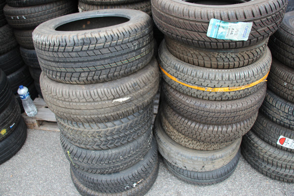 Pneus antigos em diversas medidas/marcas