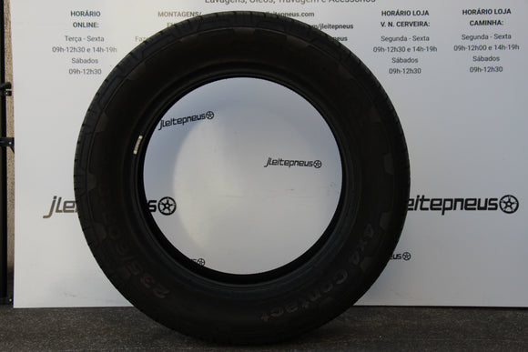 Pneus Continental 4x4 Contact 235/60R18 103H de 2015