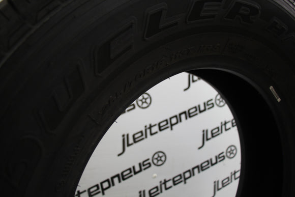 Pneus Semi-Novos Bridgestone 255/70R18 de 2018 - Oferta de Envio