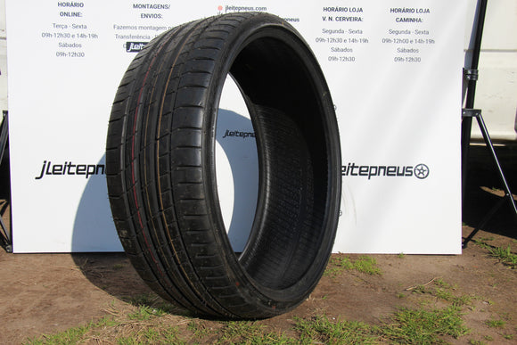 Pneus Accelera Iota 235/30 ZR22 90W de 2015