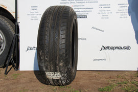 Pneus Goodyear Efficiency Grip 235/60R17 102V de 2013 - 0