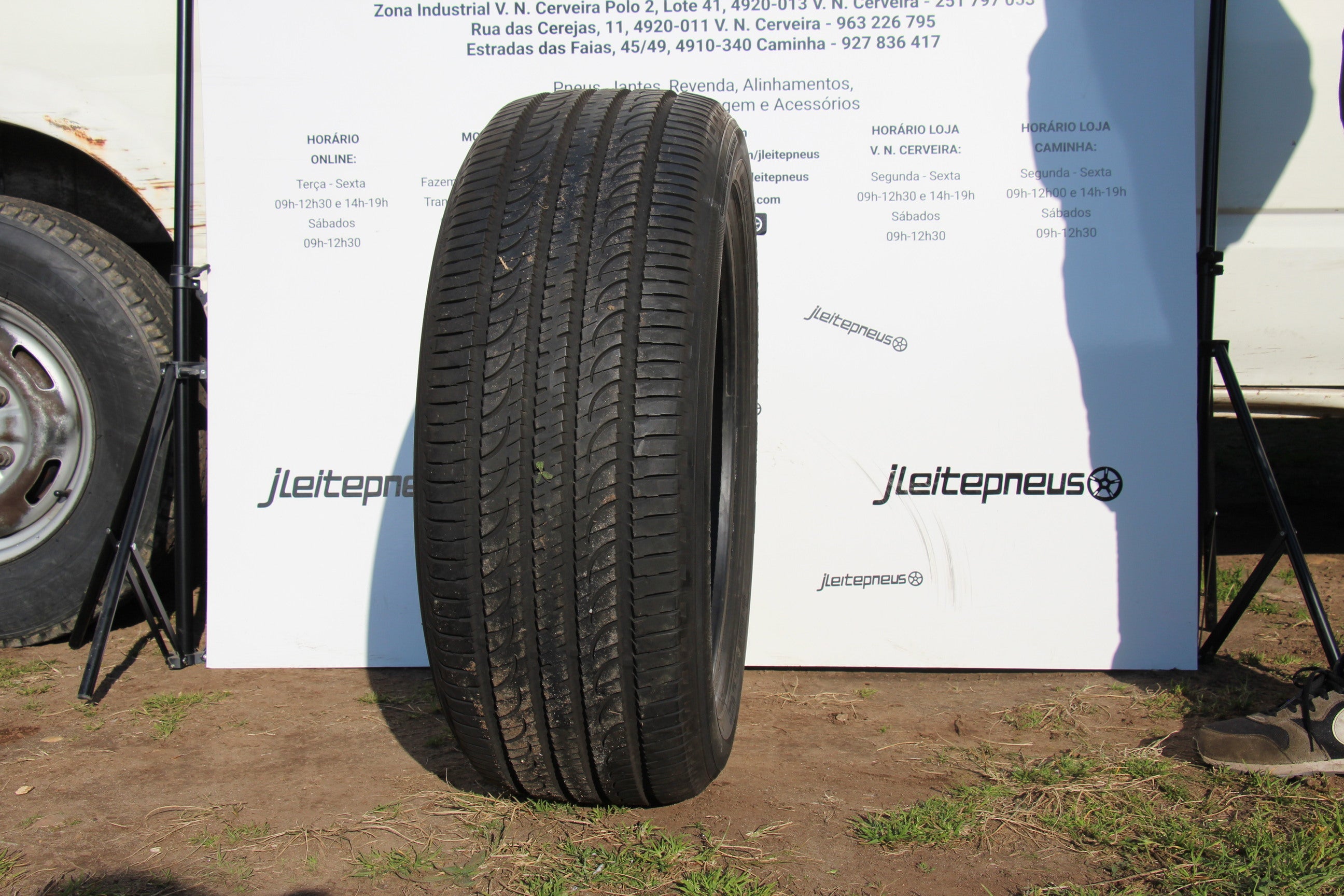 Pneus Yokohama Geolandar 245/50R20 102V de 2013