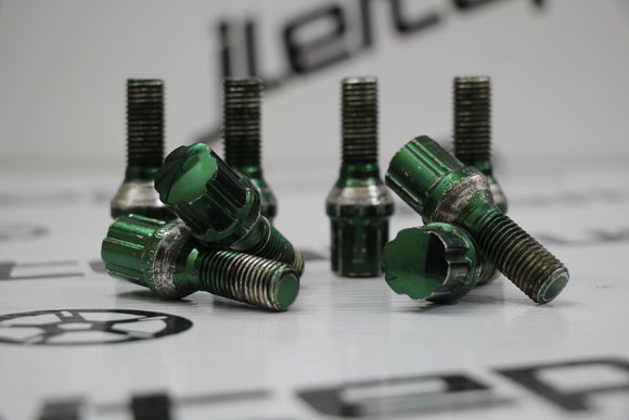 Kit Parafusos Semi-Novos Japan Racing 12x1.5 - Green