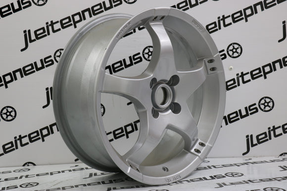 Jantes MOMO 17 4x108 7.5 ET40 -  Fazemos Montagem*/ Envio**