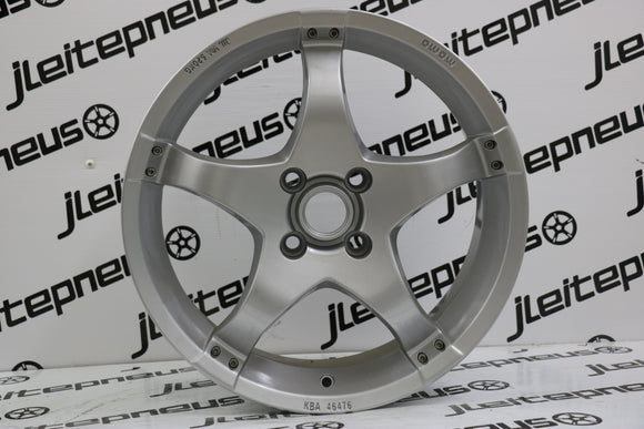 Jantes MOMO 17 4x108 7.5 ET40 -  Fazemos Montagem*/ Envio**
