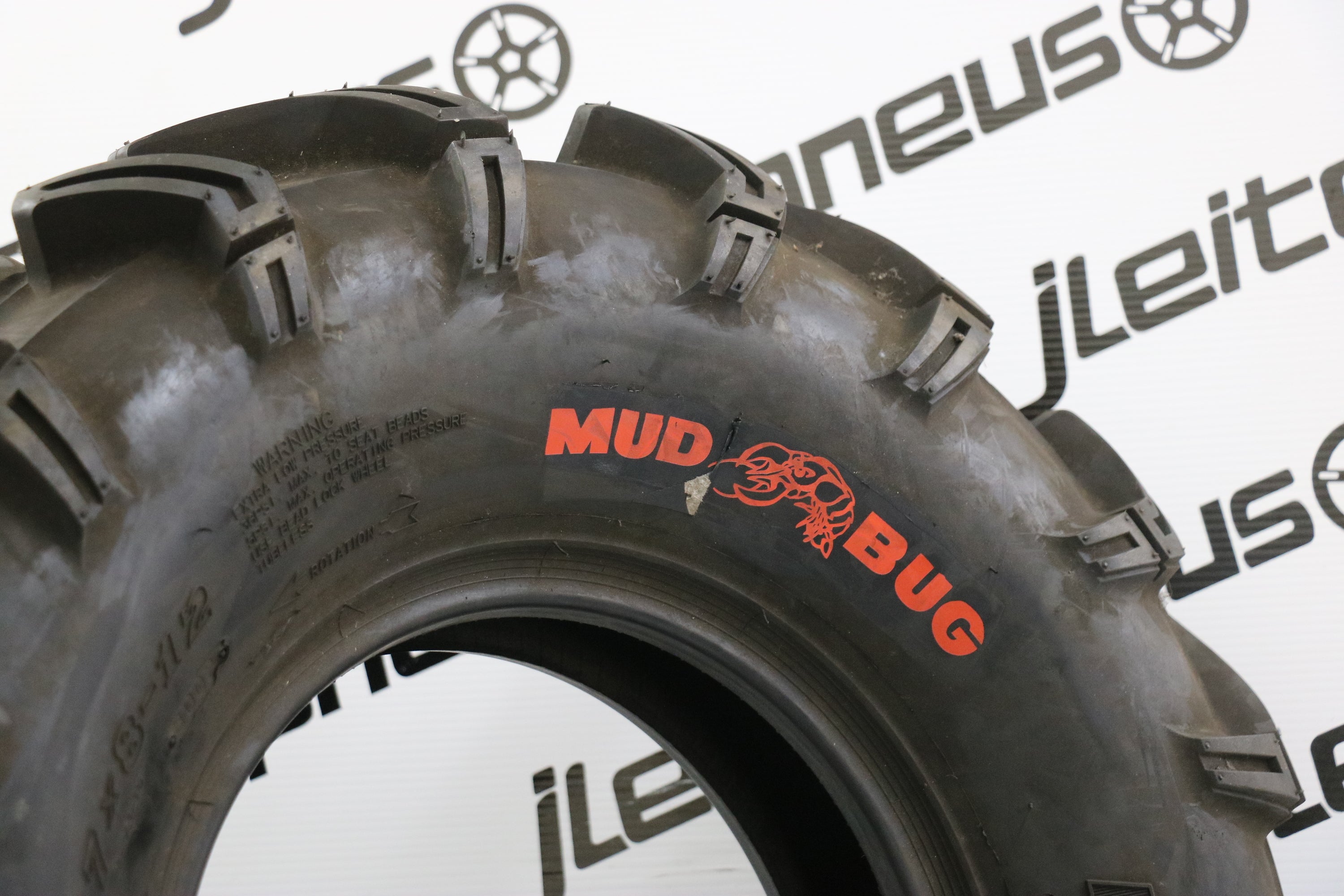 Pneu Mud Bug AT 27x8-12 - Oferta de Mont./Envio