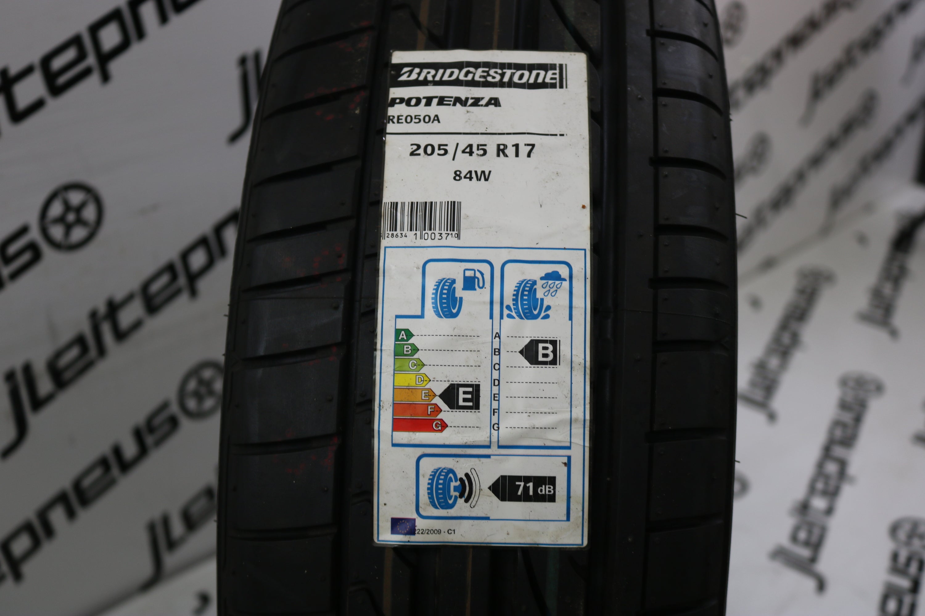 Pneus Novos Bridgestone 205/45R17 (Dot19) - Oferta de Montagem/Envio