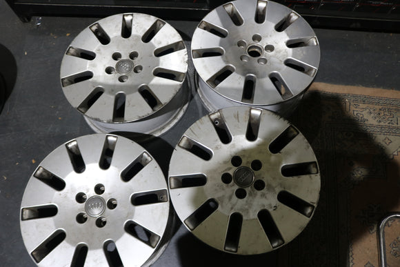 Jantes Audi 18 5x112 7.5 ET40 - Fazemos Montagem*/ Envio**